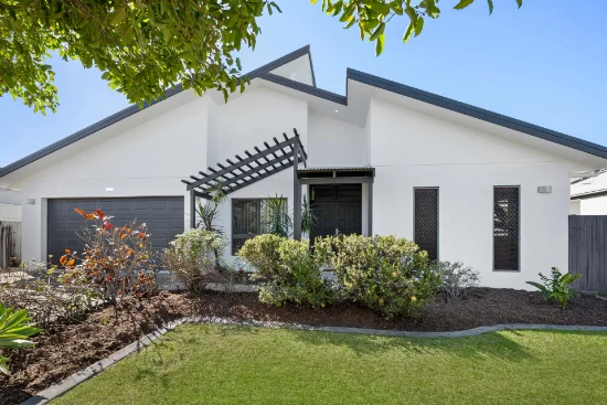 2 Baybreeze Pocket, Idalia, Qld 4811