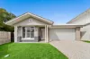 2 Bellerive Street, Pallara, Qld 4110