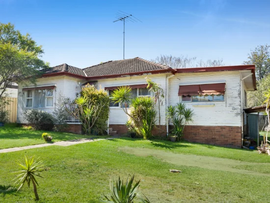2 Bocking Avenue, Bradbury, NSW 2560
