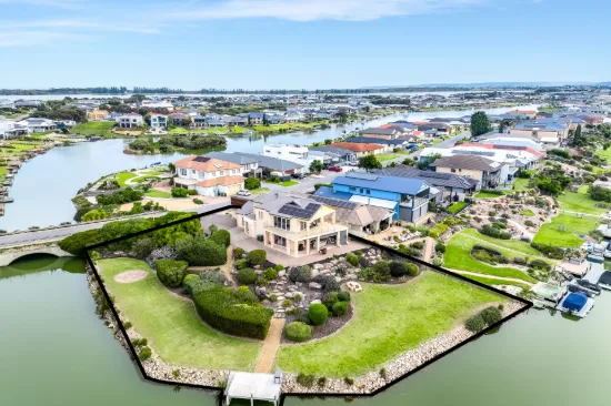 2 Britannia Parade, Hindmarsh Island, SA 5214