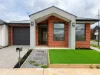 2 Broiler Street, Rockbank, Vic 3335