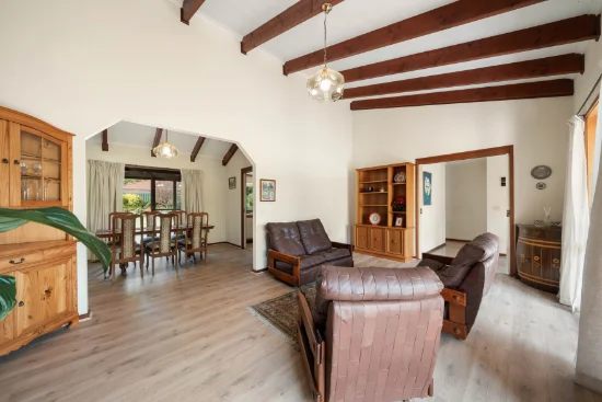 2 Bromby Street, Isaacs, ACT 2607