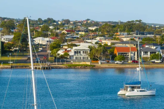 2 Brooks Parade, Belmont, NSW 2280-Image