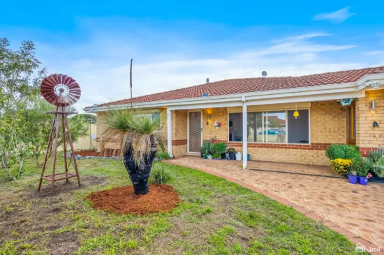 2 Brown Crescent, Seville Grove, WA 6112