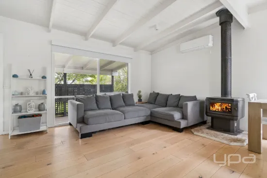 2 Burdoo Street, Rye, Vic 3941