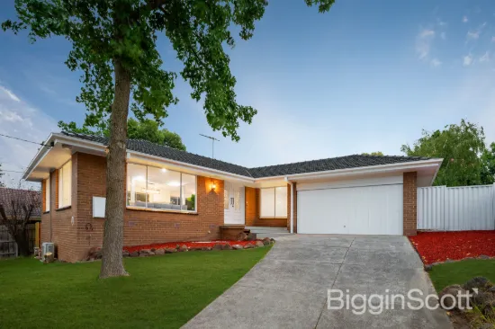 2 Burgundy Drive, Doncaster, Vic 3108