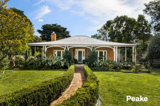 2 Burr Hill Court, Berwick, Vic 3806