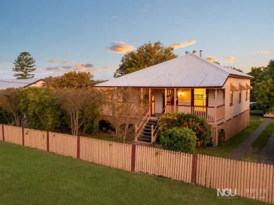 2 Caithness Street, North Booval, Qld 4304