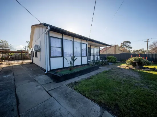 2 Calivil Street, Dallas VIC 3047-Image
