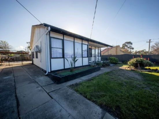 2 Calivil Street, Dallas VIC 3047-Image