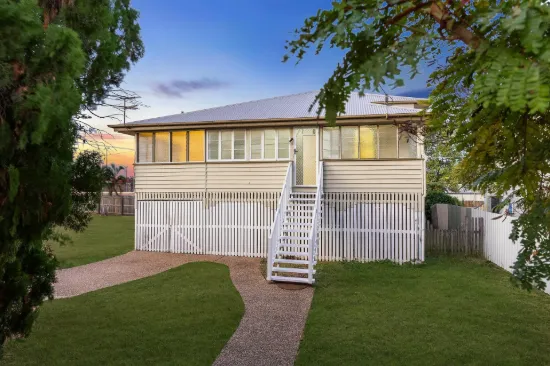 2 Campbell Street, Wandal, Qld 4700
