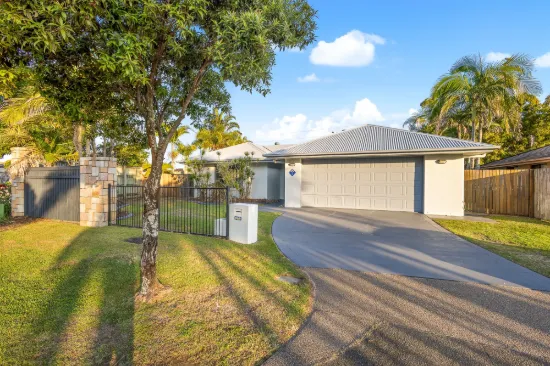2 Canary Court, Parrearra, Qld 4575