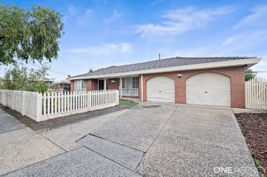 2 Canterbury Way, Churchill, Vic 3842