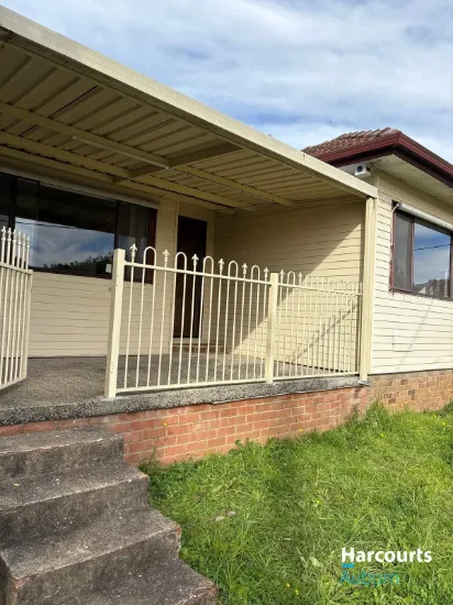 2 CARANATION STREET, Guildford, NSW 2161