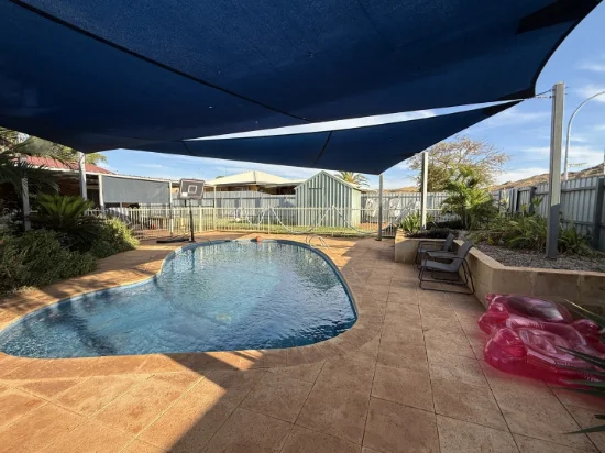 2 Carlsen Way, Pegs Creek, WA 6714