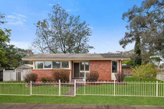 2 Carr Place, Bradbury NSW 2560-Image