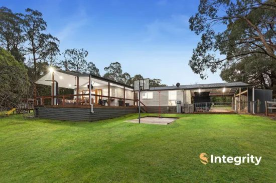 2 Cedar Court, Kinglake West, Vic 3757