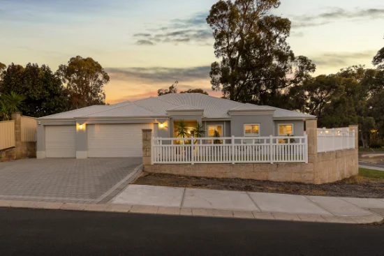 2 Chetac Way, Secret Harbour, WA 6173 - Sold