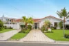 2 Chianti Avenue, Mermaid Waters, Qld 4218