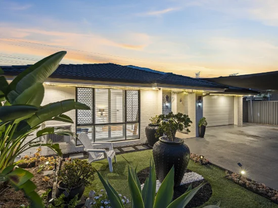 2 Copmanhurst Place, Sumner, Qld 4074