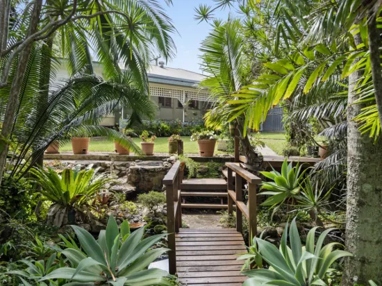 2 Crusher Park Drive, Nambour, Qld 4560