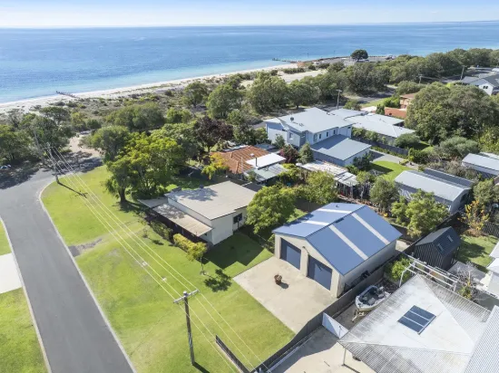 2 Cuthbert Street, Abbey, WA 6280