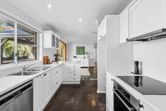 2 Dindima Place, Bangor NSW 2234-Image