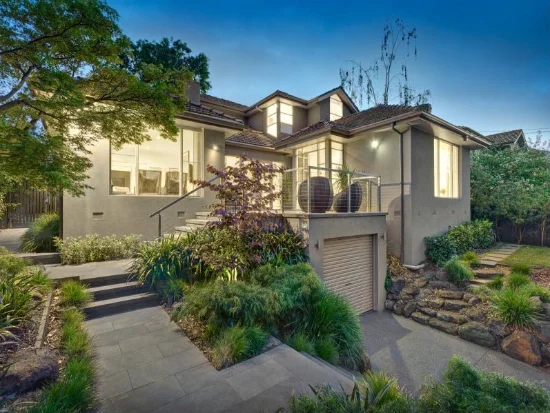 2 Dunstan St, Balwyn North, Vic 3104 - For Rent