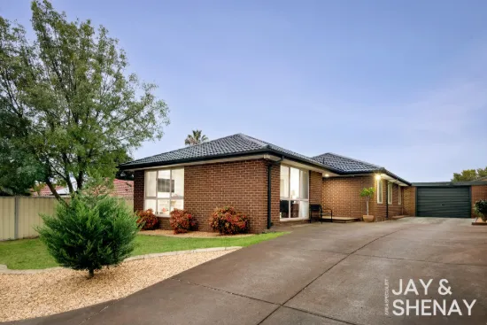2 Edis Court, Endeavour Hills, Vic 3802