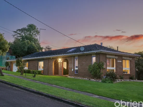 2 Edward Street, Drouin, Vic 3818