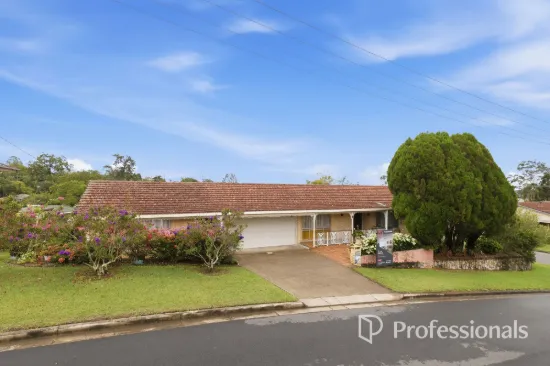 2 Eurobin Crescent, Arana Hills, Qld 4054