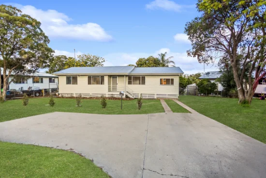 2 Farmer Street, Moura, Qld 4718