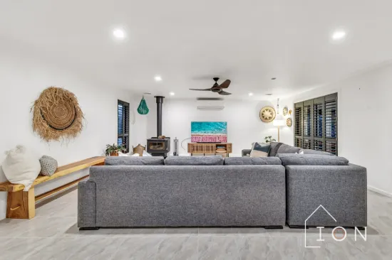 2 Ferndown Drive, Cranbourne, Vic 3977-Image