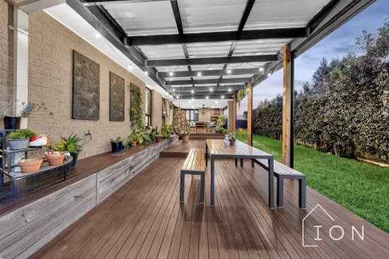 2 Ferndown Drive, Cranbourne, Vic 3977-Image