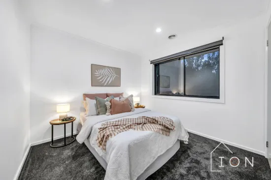 2 Ferndown Drive, Cranbourne, Vic 3977-Image
