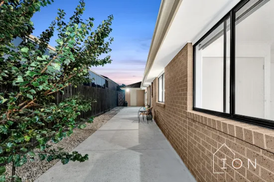2 Ferndown Drive, Cranbourne, Vic 3977-Image