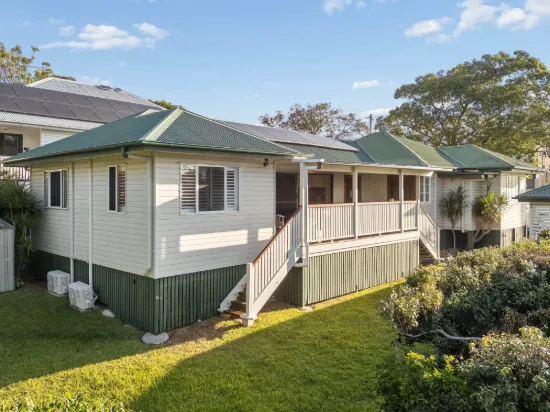 2 Fingal Street, Tarragindi, Qld 4121