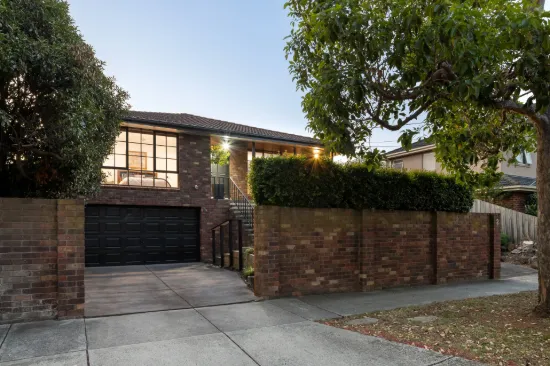 2 First Avenue, Murrumbeena, Vic 3163
