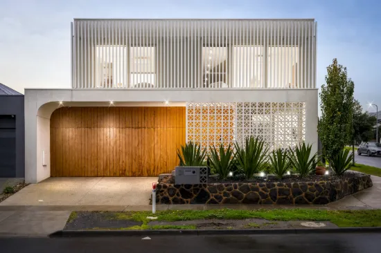 2 Galileo Place, Greenvale, Vic 3059