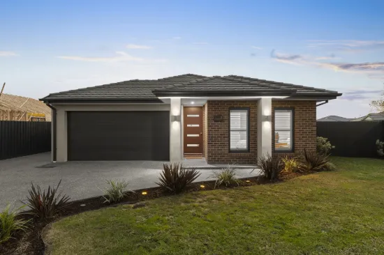2 Giacco Boulevard, Lang Lang, Vic 3984