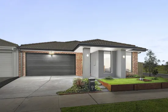 2 Gita Crescent, Werribee, Vic 3030