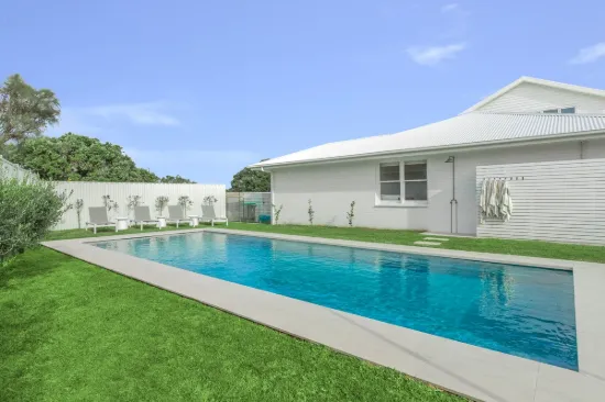 2 Gladstone Street, Warrnambool, Vic 3280