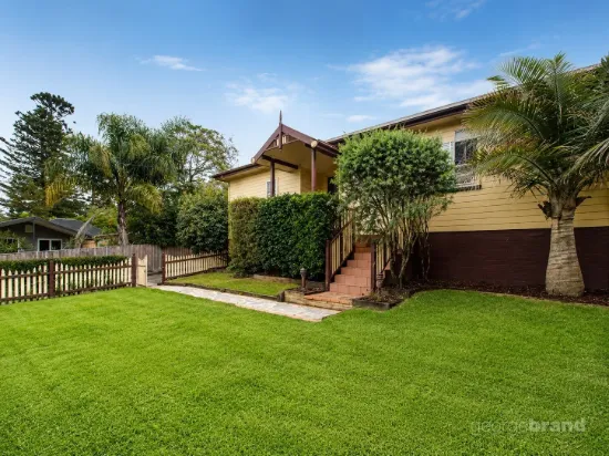 2 Glencoe Avenue, Wyoming, NSW 2250