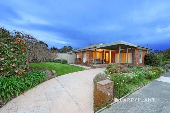2 Glenwood Grove, Knoxfield, Vic 3180