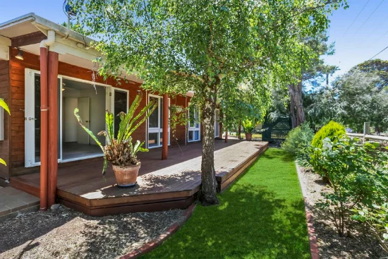 2 Godwin St, Blairgowrie, Vic 3942