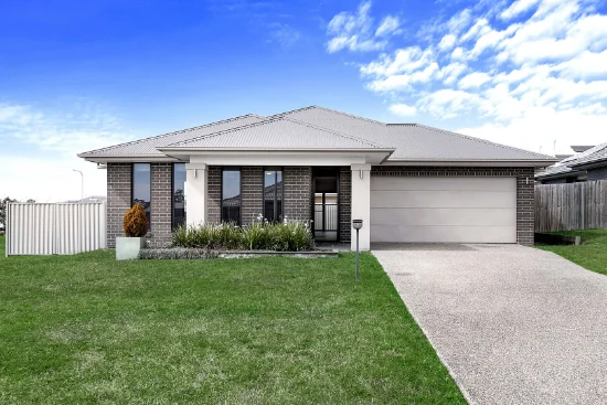 2 Grandvue Rise, Wondunna, Qld 4655