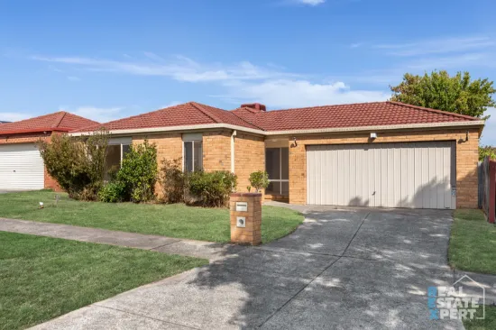 2 Greenlea Grove, Hampton Park, Vic 3976