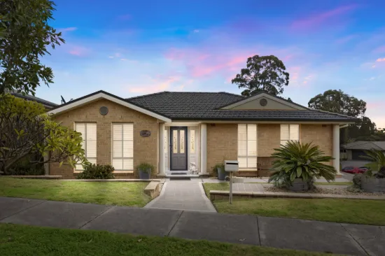 2 Hampton Way, Maryland, NSW 2287