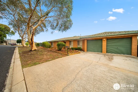 2 Hanna Place, Jerrabomberra, NSW 2619