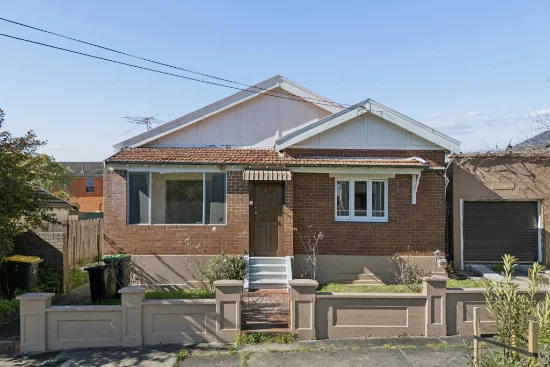 2 Harcourt Avenue, Campsie, NSW 2194